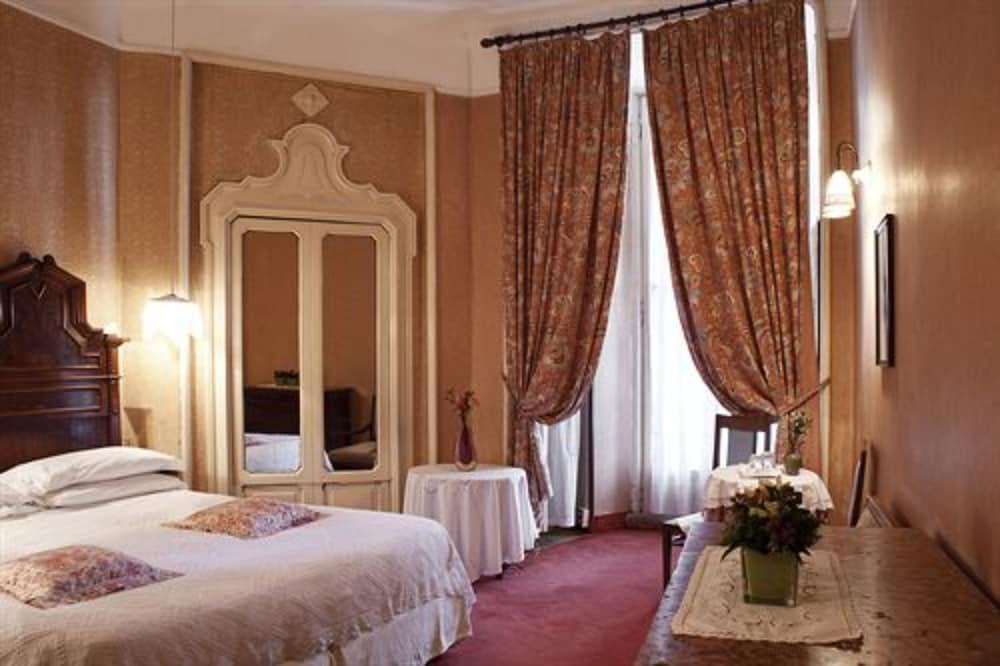 Antica Locanda Solferino Milano Eksteriør billede